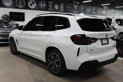 2022 BMW X3 M40i