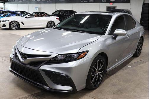 Celestial Silver Metallic 2024 Toyota Camry SE