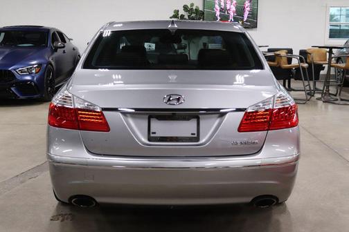 2010 Hyundai Genesis 3.8