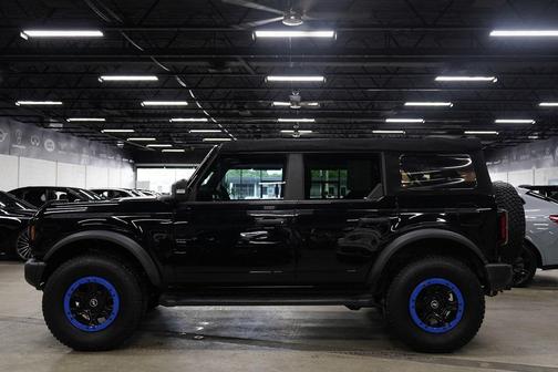 Shadow Black 2022 Ford Bronco Wildtrak