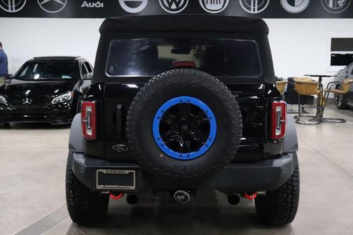 Shadow Black 2022 Ford Bronco Wildtrak