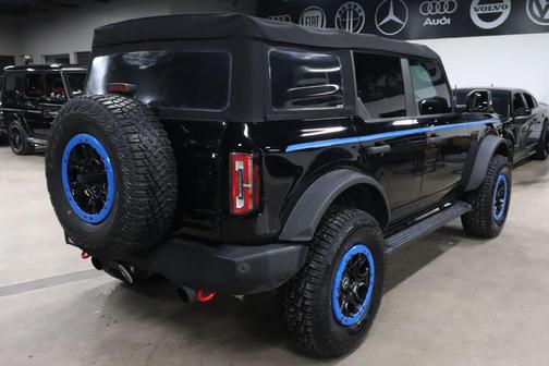 Shadow Black 2022 Ford Bronco Wildtrak