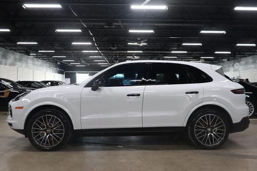 White 2019 Porsche Cayenne S