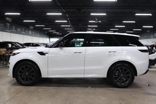 2023 Land Rover Range Rover Sport SE