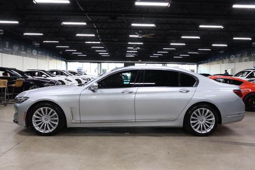 2020 BMW 740 I