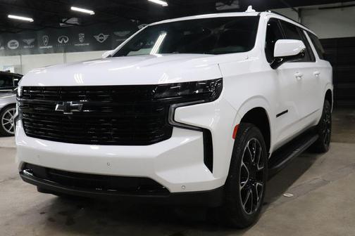 2024 Chevrolet Suburban RST