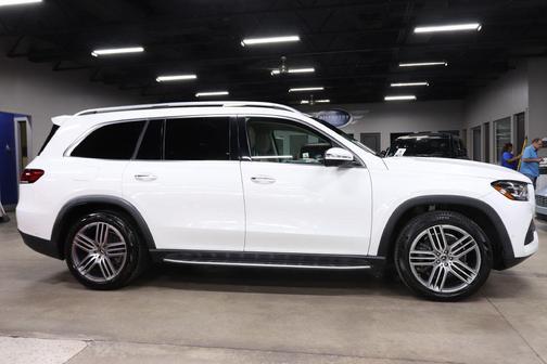 2021 Mercedes-Benz GLS 450 4MATIC