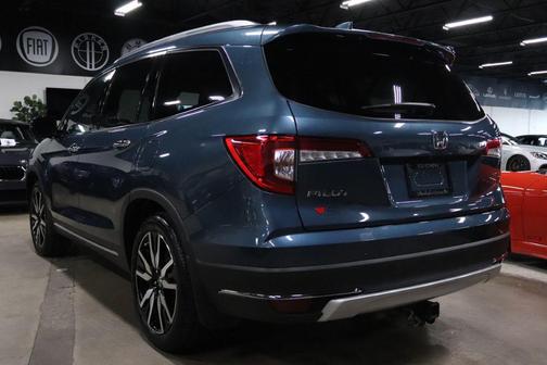 2022 Honda Pilot Touring 8-Passenger