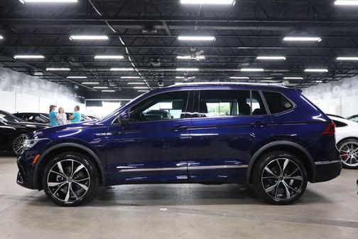 Atlantic Blue Metallic 2022 Volkswagen Tiguan 2.0T SEL R-Line 4MOTION