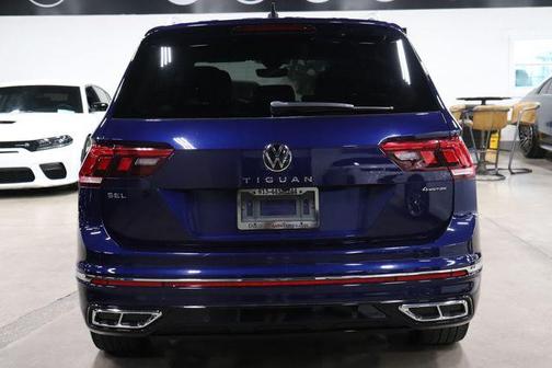 Atlantic Blue Metallic 2022 Volkswagen Tiguan 2.0T SEL R-Line 4MOTION