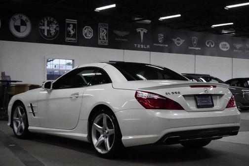WHITE 2014 Mercedes-Benz SL-Class 550
