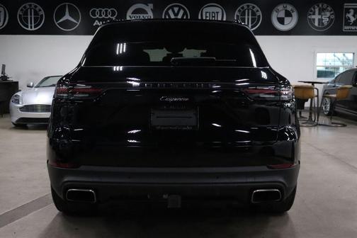 2022 Porsche Cayenne Cayenne