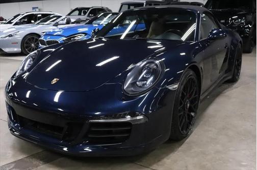 2016 Porsche 911 Carrera 4 GTS