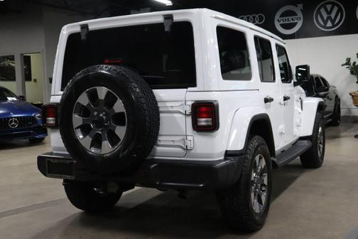 2023 Jeep Wrangler 4-Door Sahara