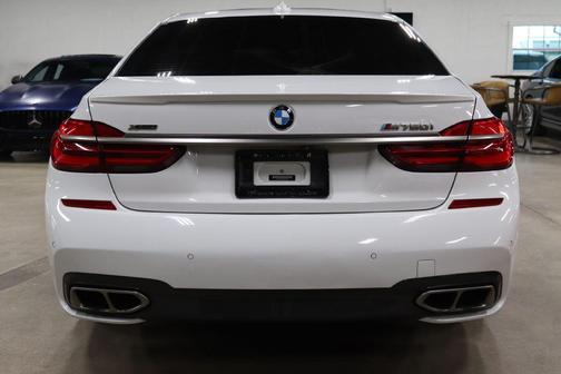 2018 BMW M760 xDrive