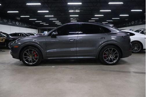 Quartzite Grey Metallic 2021 Porsche Cayenne GTS