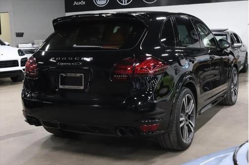 2013 Porsche Cayenne GTS