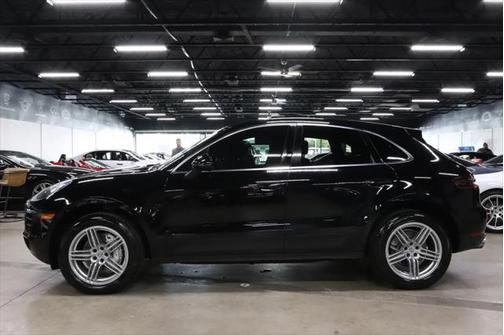2016 Porsche Macan S