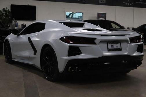 Ceramic White 2024 Chevrolet Corvette Stingray w/1LT