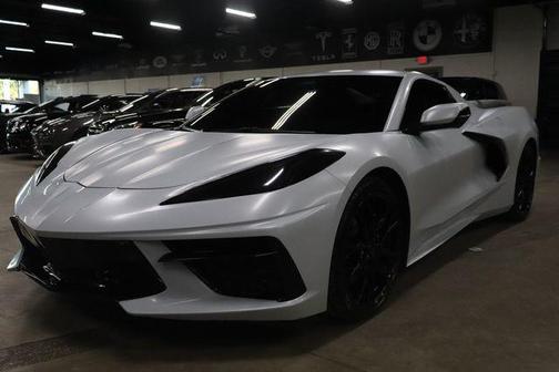 Ceramic White 2024 Chevrolet Corvette Stingray w/1LT