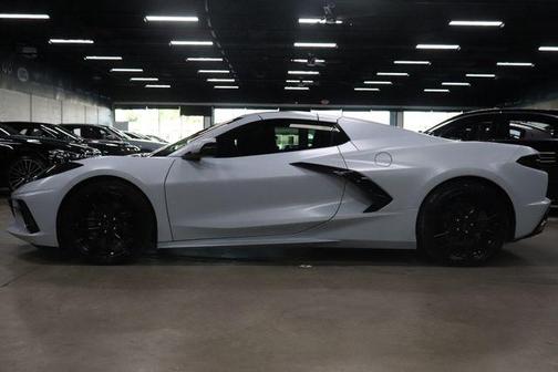 Ceramic White 2024 Chevrolet Corvette Stingray w/1LT