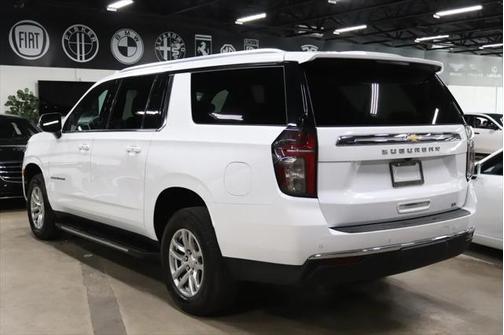 2023 Chevrolet Suburban LT