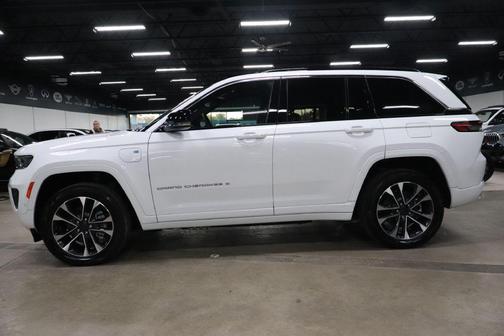 2024 Jeep Grand Cherokee 4xe Overland