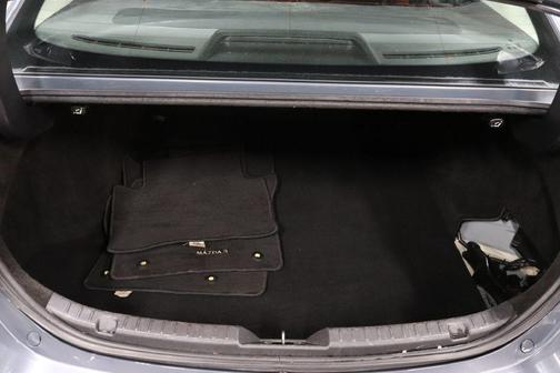 2022 Mazda Mazda3 FWD w/Preferred Package