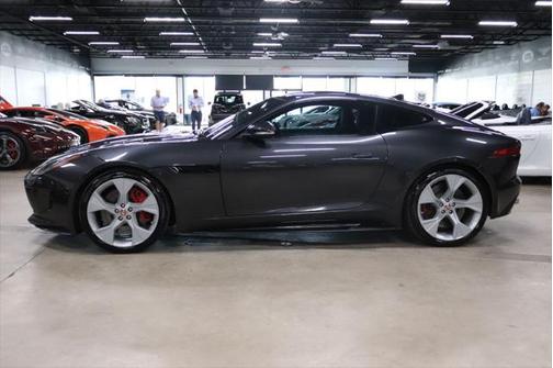 2017 Jaguar F-TYPE R