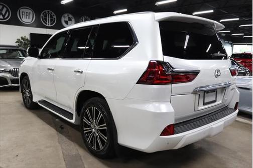 2019 Lexus LX 570 Base
