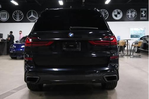 2021 BMW X7 xDrive40i