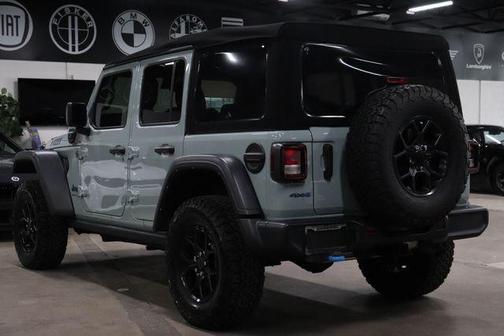 Earl Clearcoat 2024 Jeep Wrangler 4xe Willys