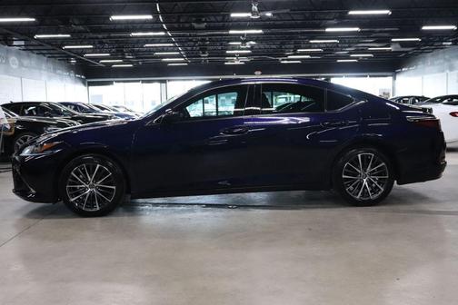 2025 Lexus ES 350 Base