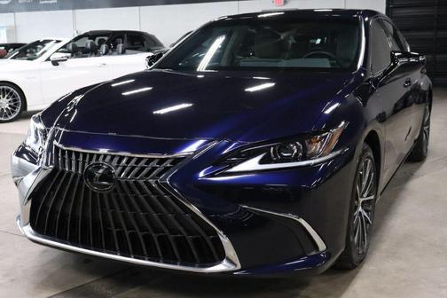 2025 Lexus ES 350 Base