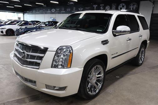 2011 Cadillac Escalade Platinum Edition