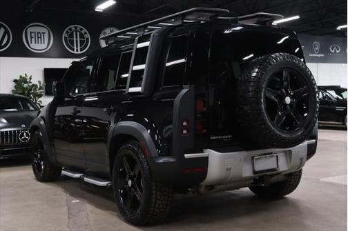 2020 Land Rover Defender 110 SE