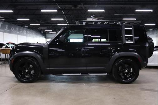 2020 Land Rover Defender 110 SE