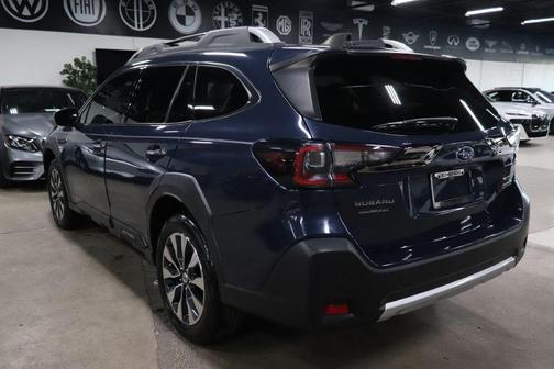 2023 Subaru Outback Touring XT