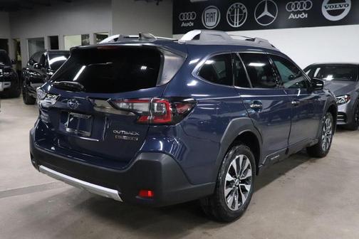 2023 Subaru Outback Touring XT