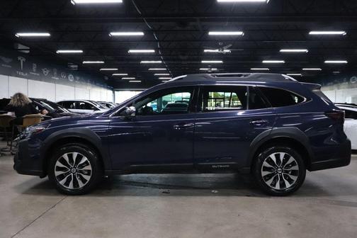2023 Subaru Outback Touring XT