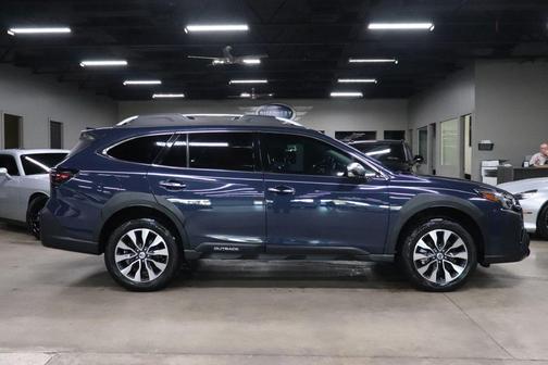 2023 Subaru Outback Touring XT
