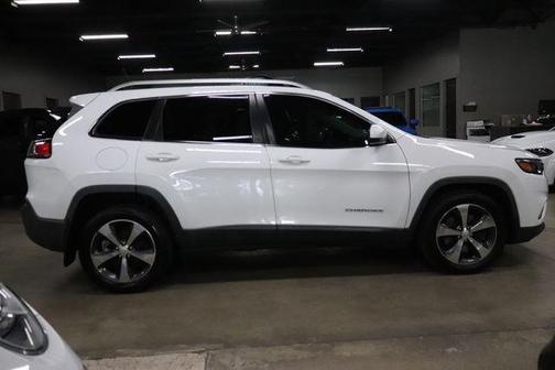 Bright White Clearcoat 2019 Jeep Cherokee Limited