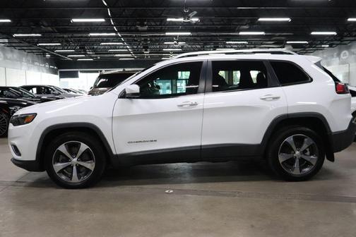 Bright White Clearcoat 2019 Jeep Cherokee Limited