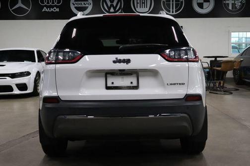 Bright White Clearcoat 2019 Jeep Cherokee Limited