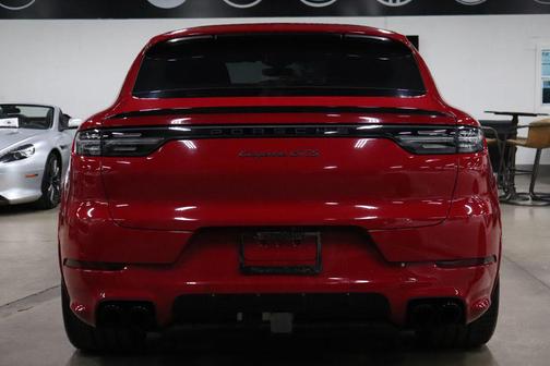 2021 Porsche Cayenne GTS