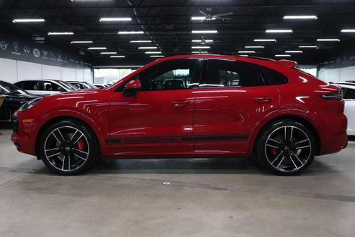 2021 Porsche Cayenne GTS