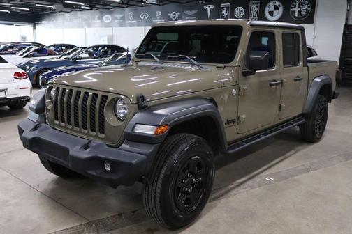 2020 Jeep Gladiator Sport