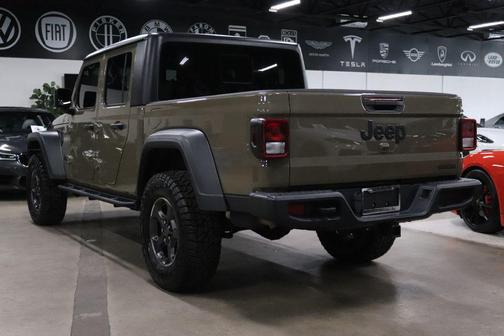 2020 Jeep Gladiator Sport