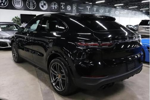 2021 Porsche Cayenne Coupe