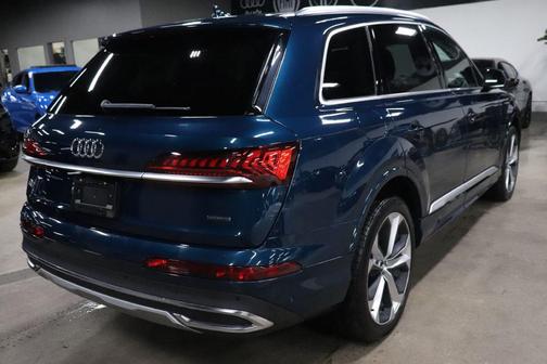 Galaxy Blue Metallic 2020 Audi Q7 55 Premium Plus